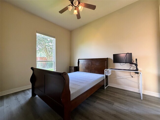 Building Photo - 4702 Payton Chase Ln