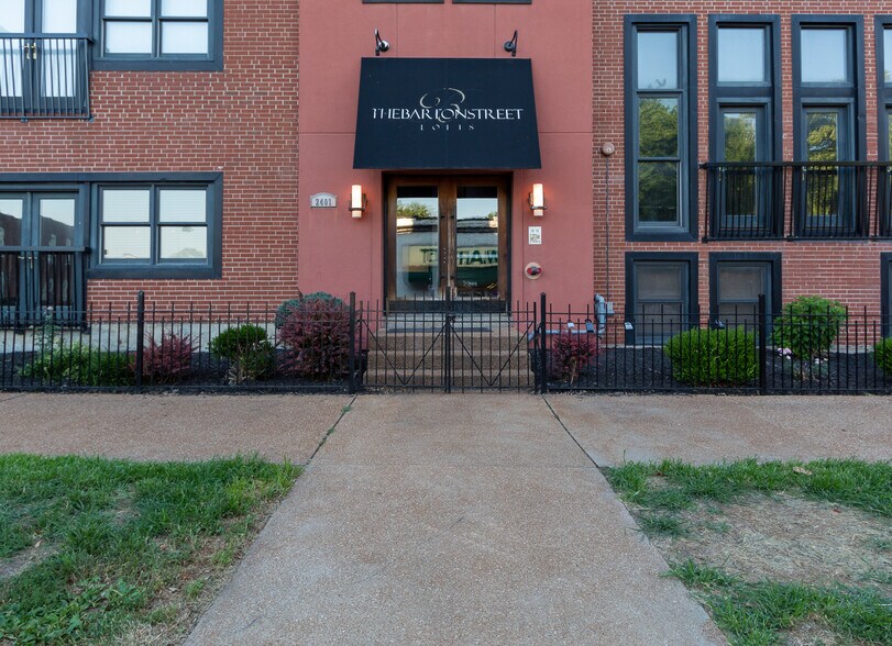 Building Photo - 2401 S 12th St