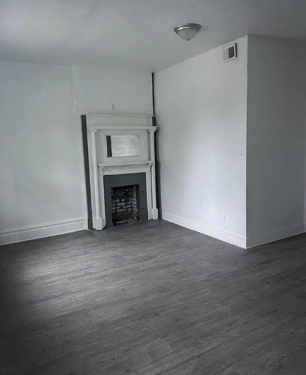 Building Photo - 824 Canaan Ave