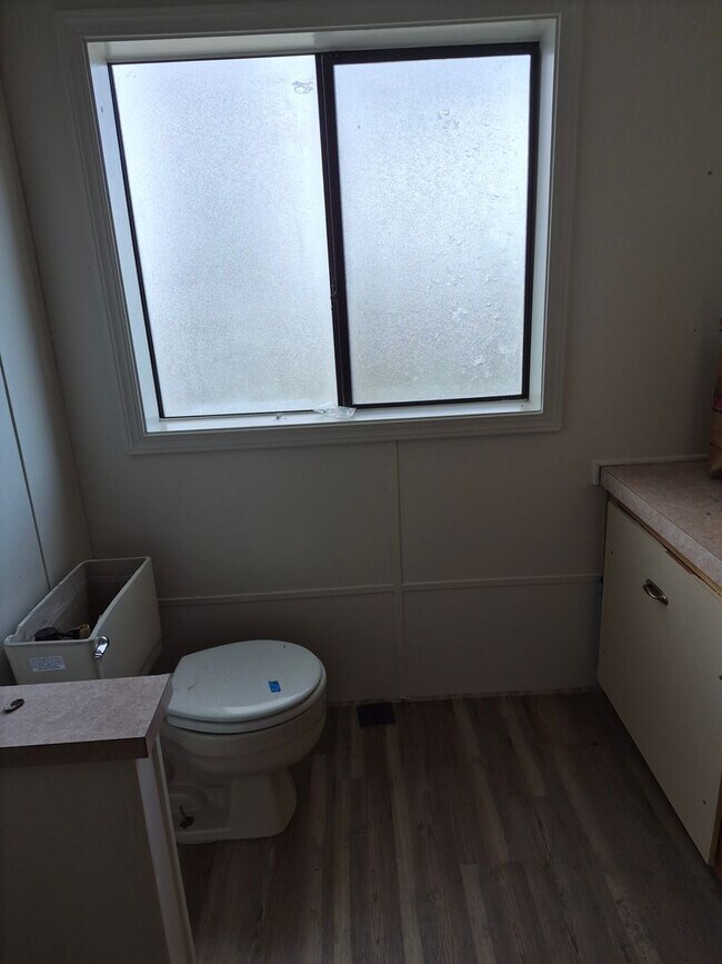 Building Photo - 3 bed/ 2 bath Country Home in California Pines