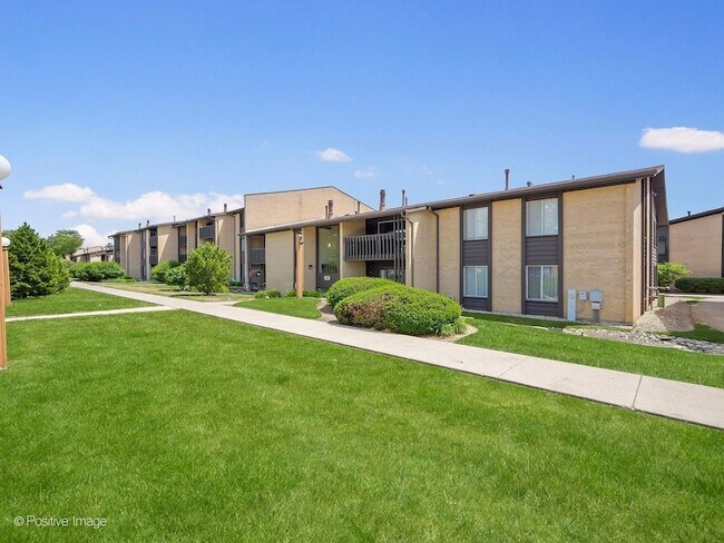 Building Photo - 6176 Knoll Ln Ct