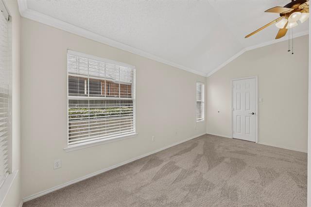 Building Photo - 2312 London Dr