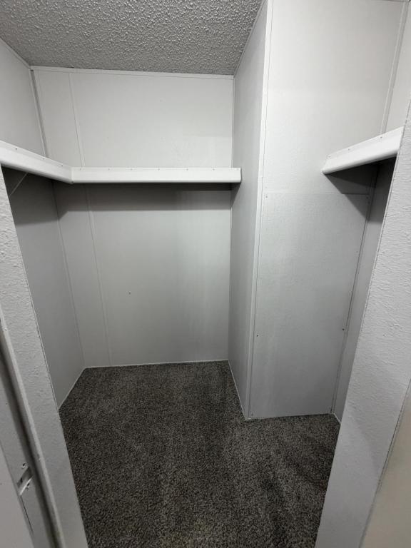 Building Photo - 17822 S Bryant Rd