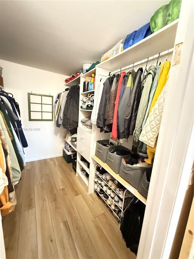 Building Photo - 7451 NW 16th St