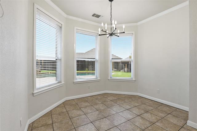 Building Photo - 1404 Chaucer Dr