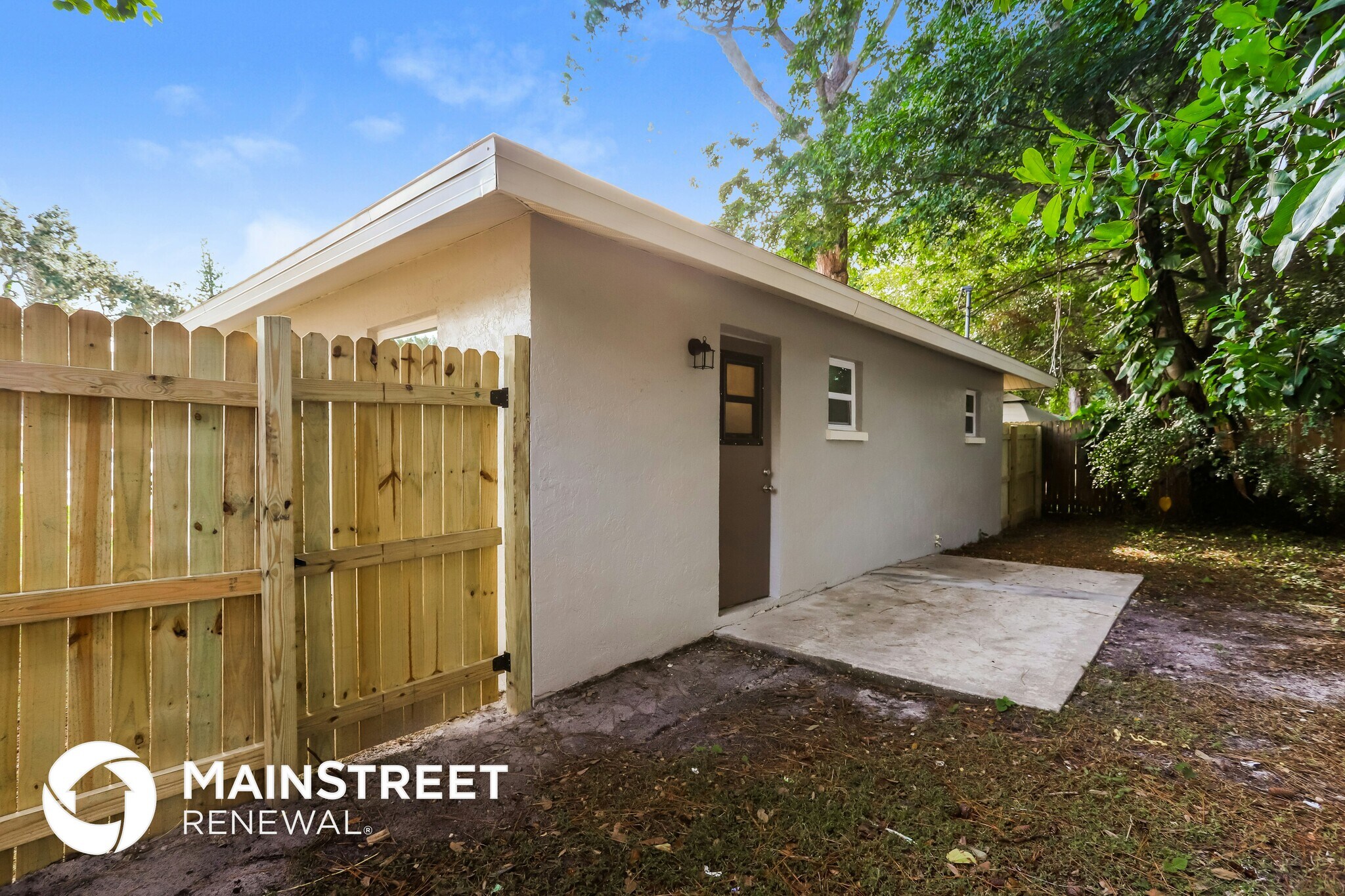 Building Photo - 4108 12th Ave W