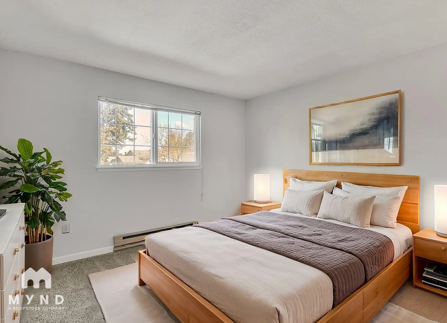 Building Photo - 17624 1st Ave S