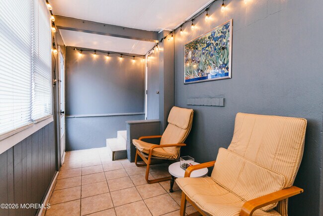 Building Photo - 13 Decatur Ave