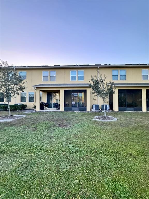 Building Photo - 9825 Red Eagle Dr