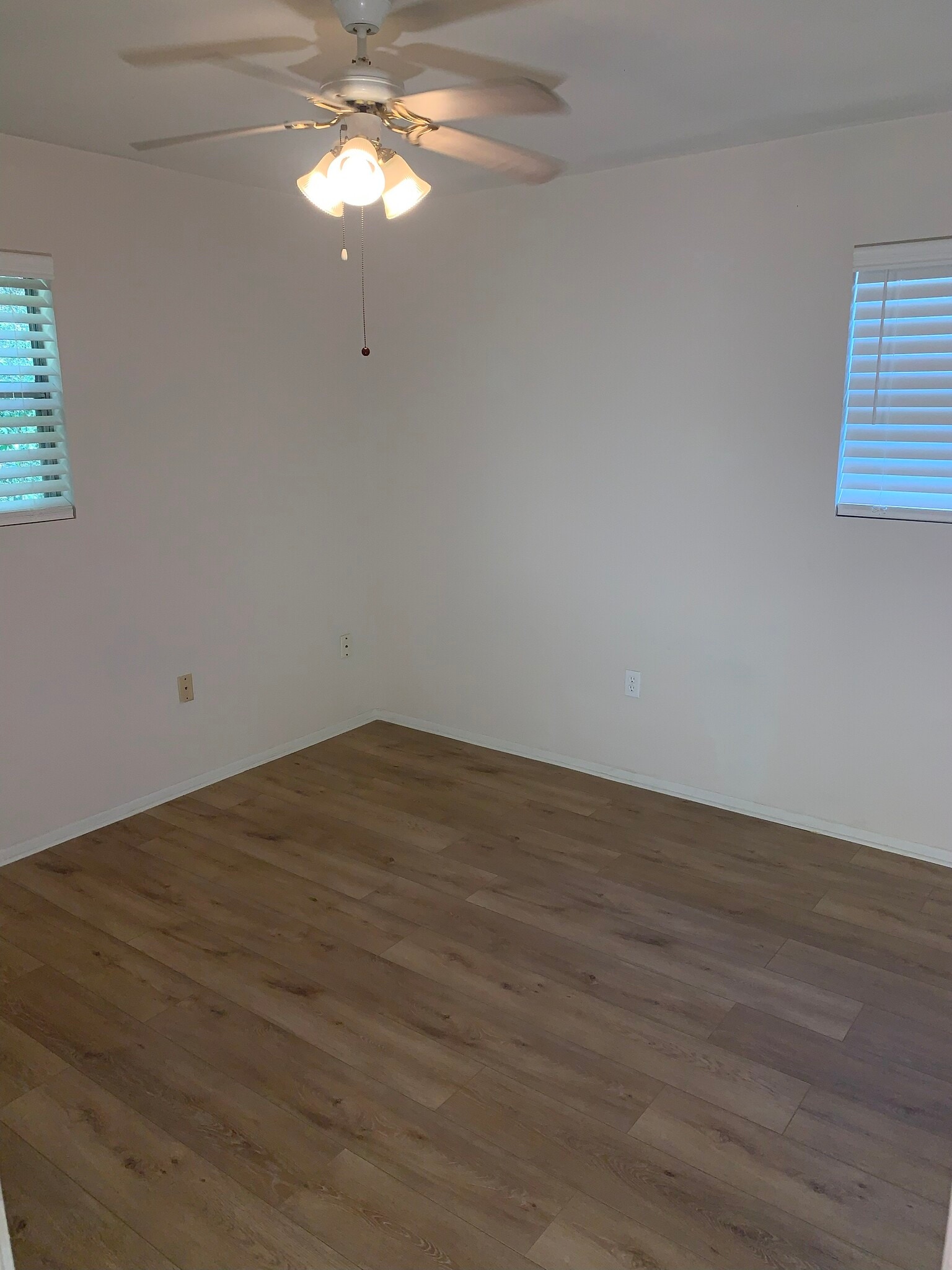Master Bedroom 1 - 618 reppert street