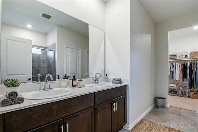 Building Photo - 309 Mohan Dr