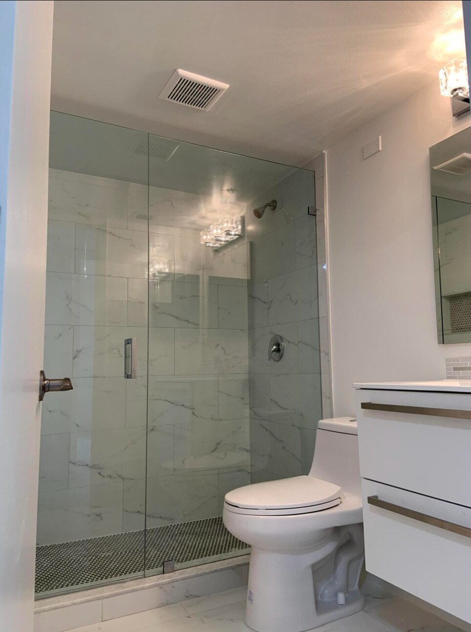 Building Photo - 617 Sea Pine Way