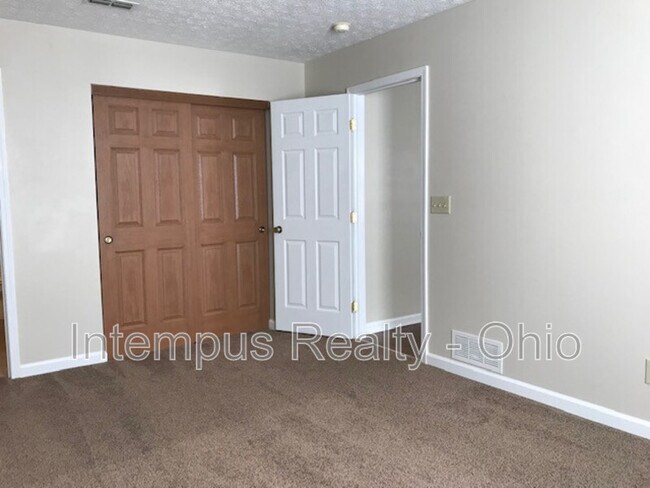 Building Photo - 129 Lofton Cir