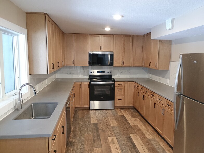 Building Photo - 1935 7th St NW