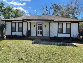 Building Photo - 4127 Springdale Rd