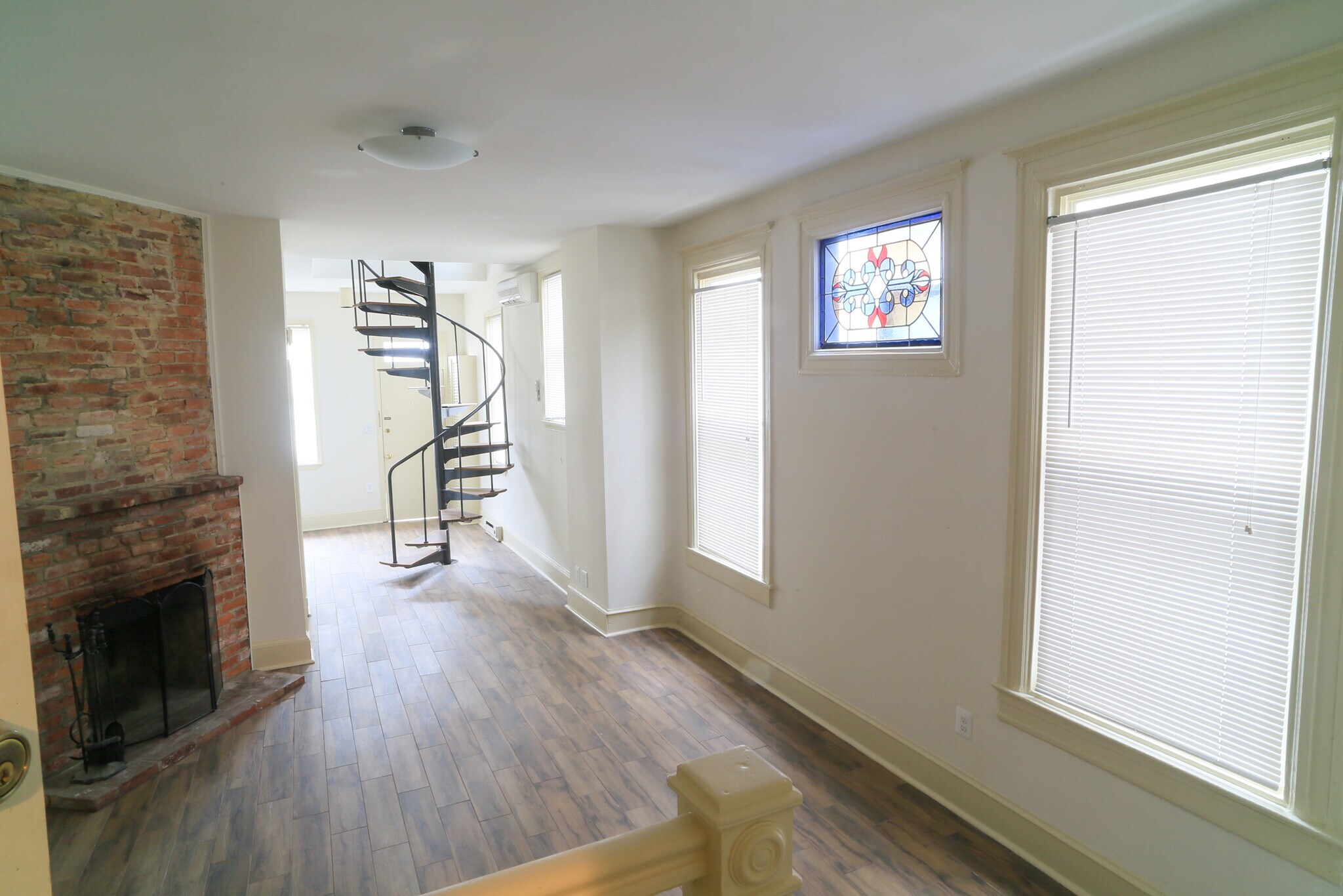 Building Photo - 2129 N St NW