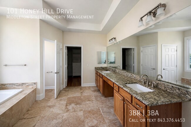 Building Photo - 101 Honey Hill Dr