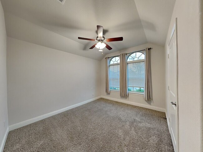 Building Photo - 11228 Blaze St