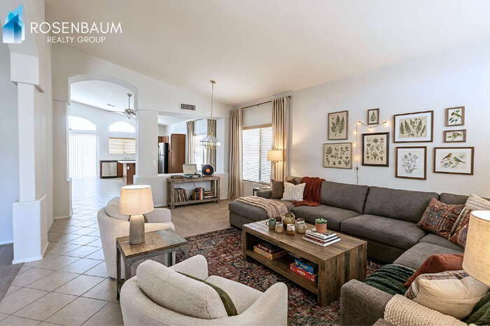 Building Photo - 1107 W Whitten St