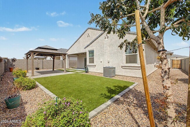 Building Photo - 18363 W Whispering Wind Dr