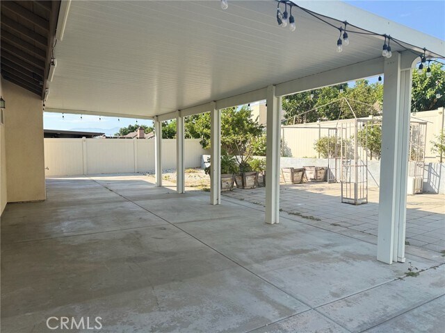 Building Photo - 2975 Gibson St