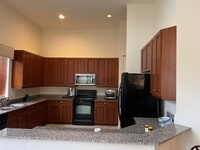 Building Photo - 9774 Isles Cay Dr