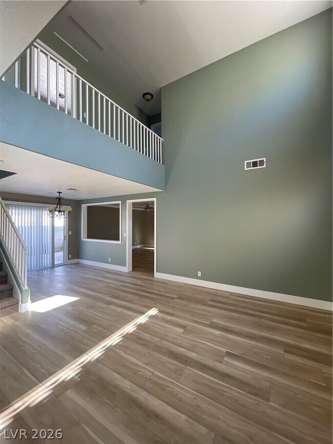 Building Photo - 5848 Red Dawn St