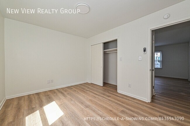 Building Photo - 260 Church St NE