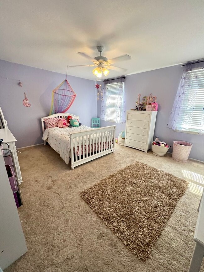 Building Photo - Beautiful 3-Bedroom Townhome on a Cul-De-Sac in Bensalem! Available January 2026!