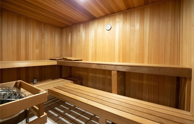 Building Photo - 3930 Placita Del Rico