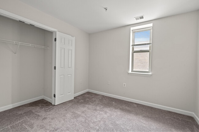 Building Photo - 1308 Clifton St NW