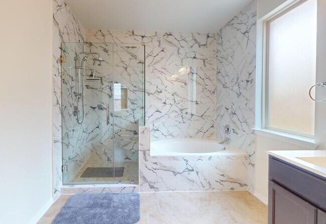 Building Photo - 4326 Barchetta Trl