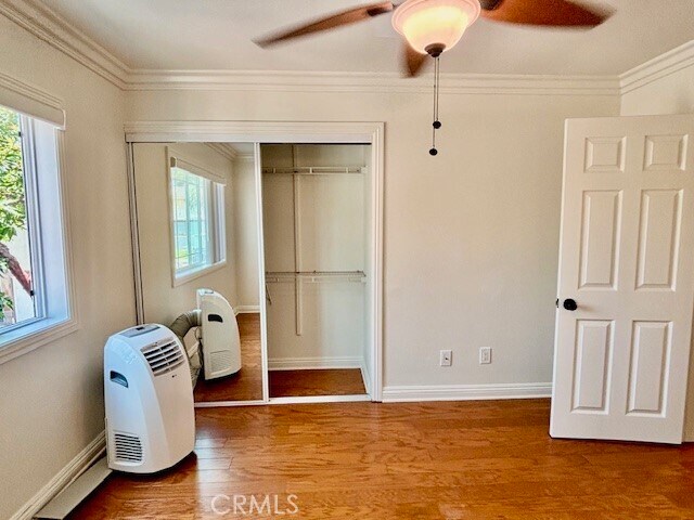 Building Photo - 685 W 18th St