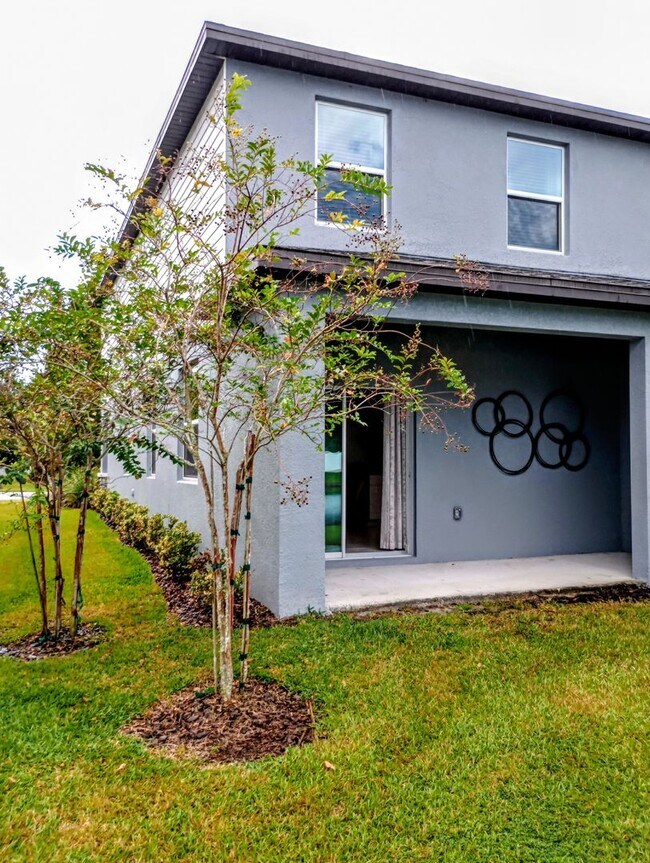 Building Photo - Townhouse in Land O' Lakes - The Townes at...