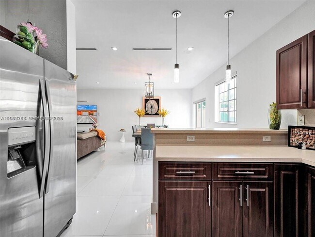 Building Photo - 7565 NW 177th Terrace