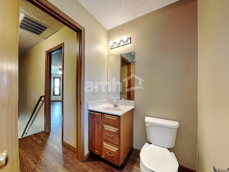 Building Photo - 1155 Arlie Ct