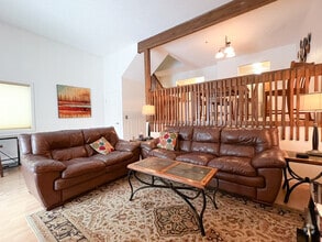 Building Photo - 4714 Mills Dr