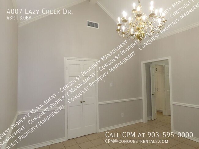 Building Photo - 4007 Lazy Creek Dr