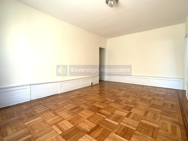 Building Photo - 270 Fort Washington Ave