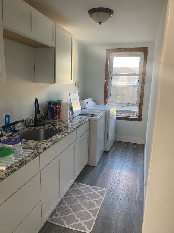 Building Photo - 144 Canterbury St