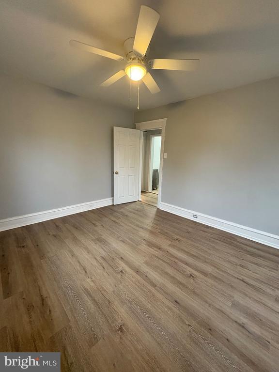 Building Photo - 1224 Newton Ave