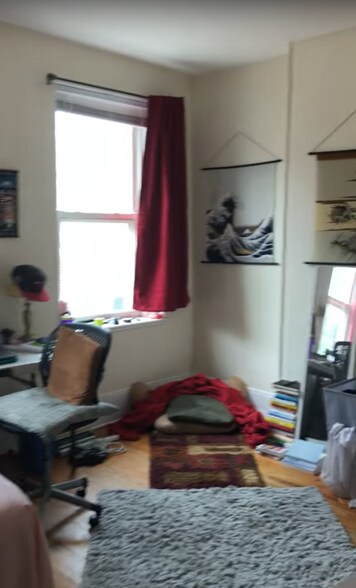 Building Photo - 16 Aberdeen St