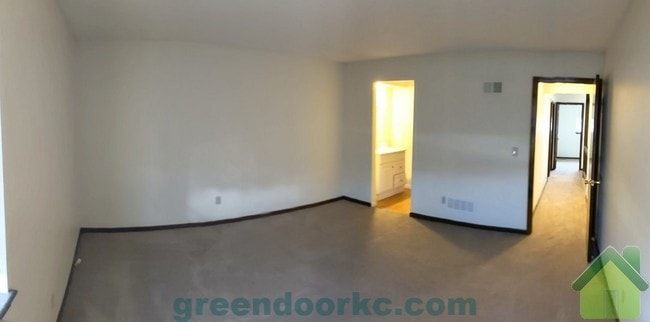 Building Photo - 16630 W 141st St