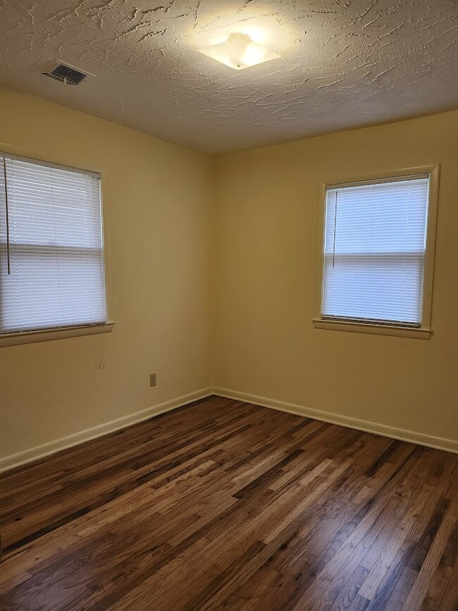 Building Photo - 3816 Gertrude St