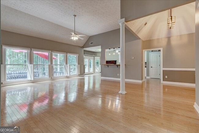 Building Photo - 56 Driftwood Ct