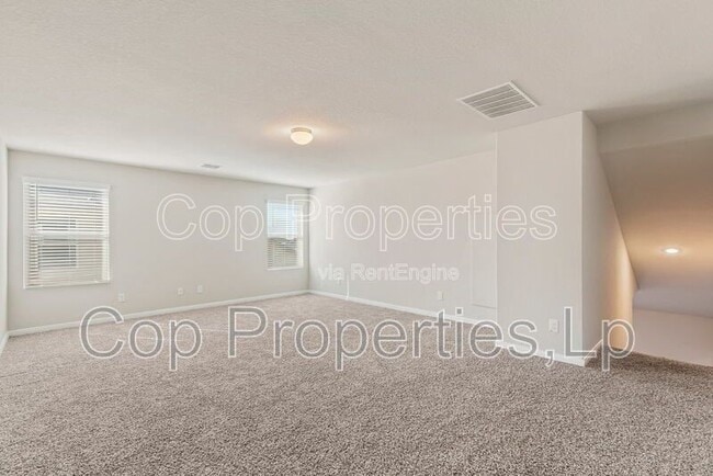 Building Photo - 5103 Topaz Bnd