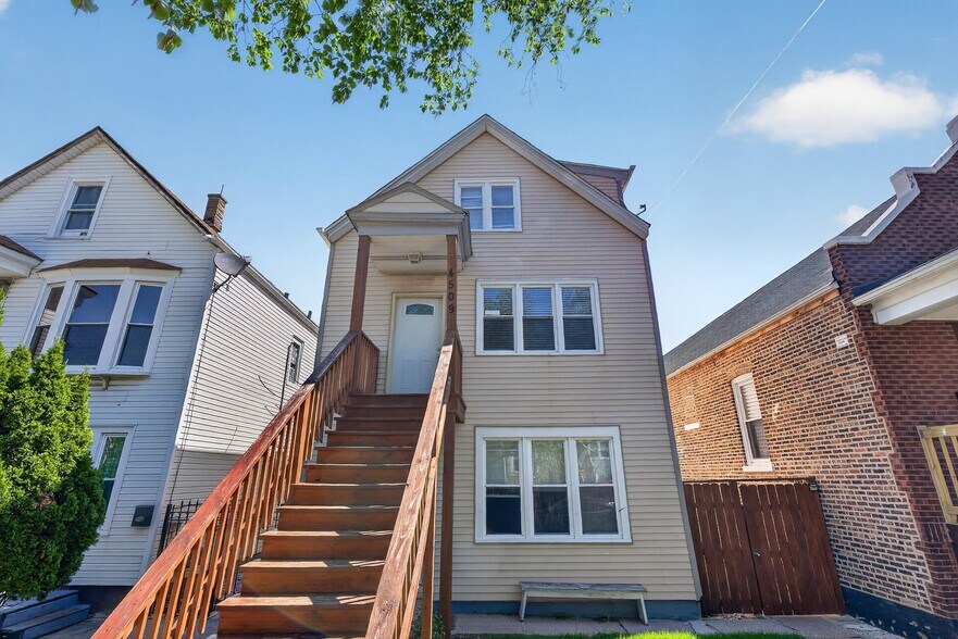 Building Photo - 4509 S Talman Ave