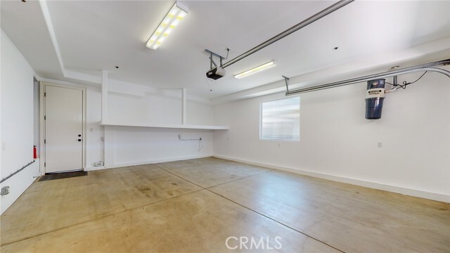 Building Photo - 1102 Slauson Ln