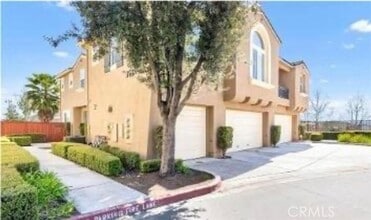 Building Photo - 35876 Hazelhurst St