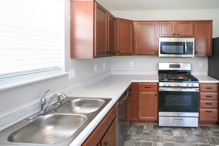 Building Photo - 2362 Montezuma Express Dr